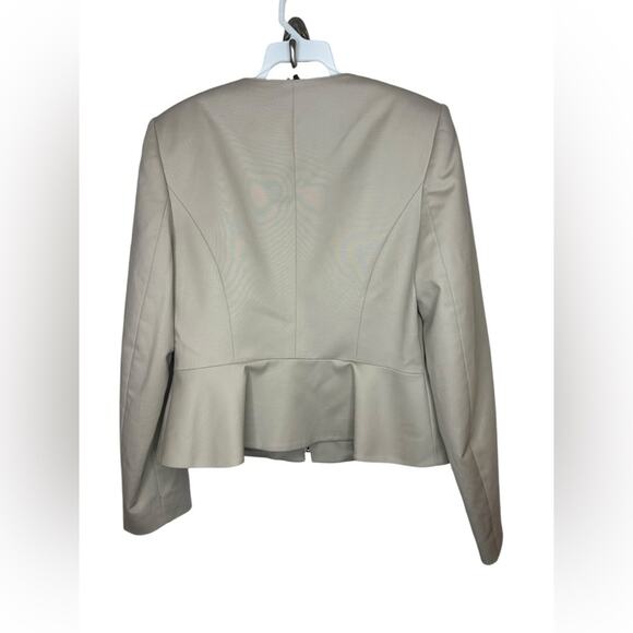 1Calvin Klein Taupe Tan Size 6 Zip Front Round Neckline Peplum Blazer Jacket NWT - Picture 3 of 9